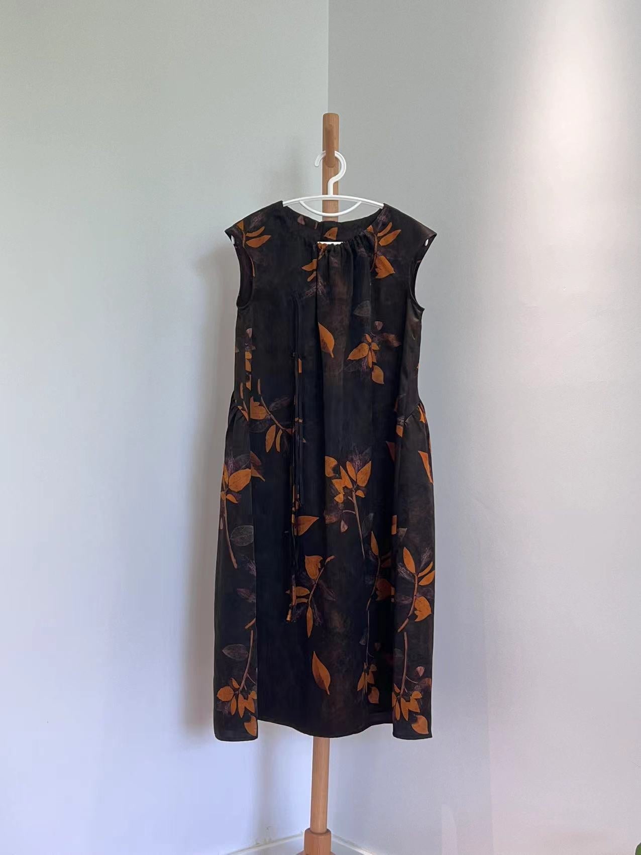 YYZHIQ - Handmade 25 Momme HUALUO Jacquard Mud Silk Fabric (Openwork texture) - 114cm by the Yard