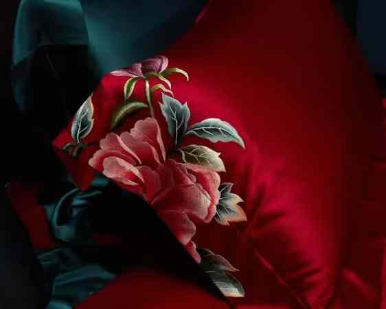 FUGMDAN Silk Bedding Set