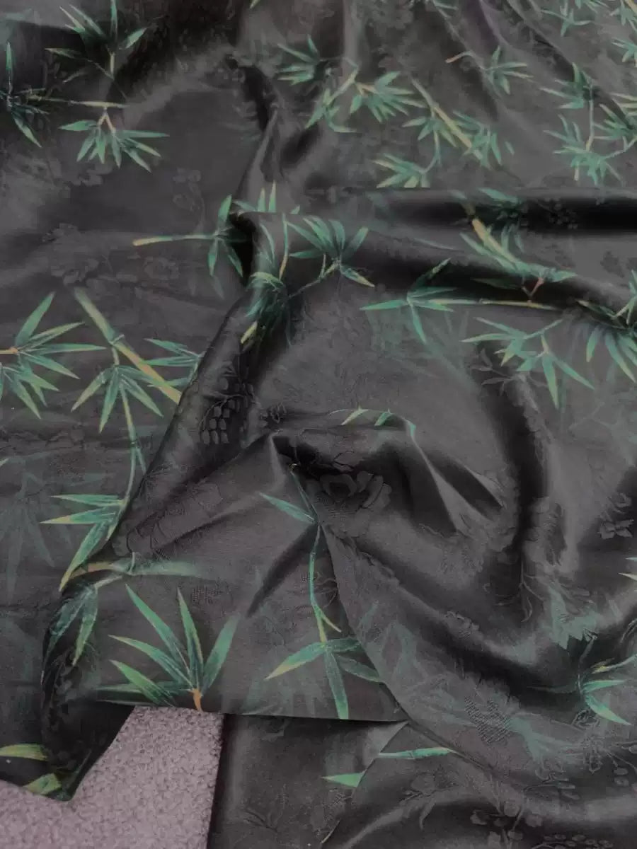 ZULIHU - Handmade 23 Momme HUALUO Jacquard Mud Silk Fabric (Openwork texture) - 140cm by the Yard
