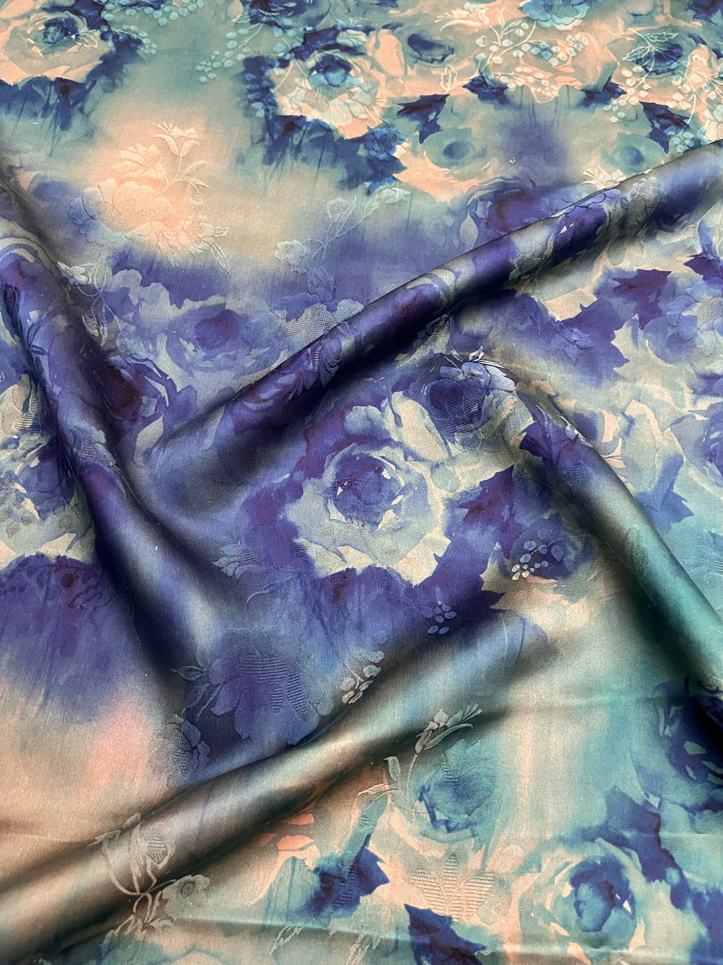 YANZII - Handmade 25 Momme HUALUO Jacquard Mud Silk Fabric (Openwork texture) - 114cm by the Yard