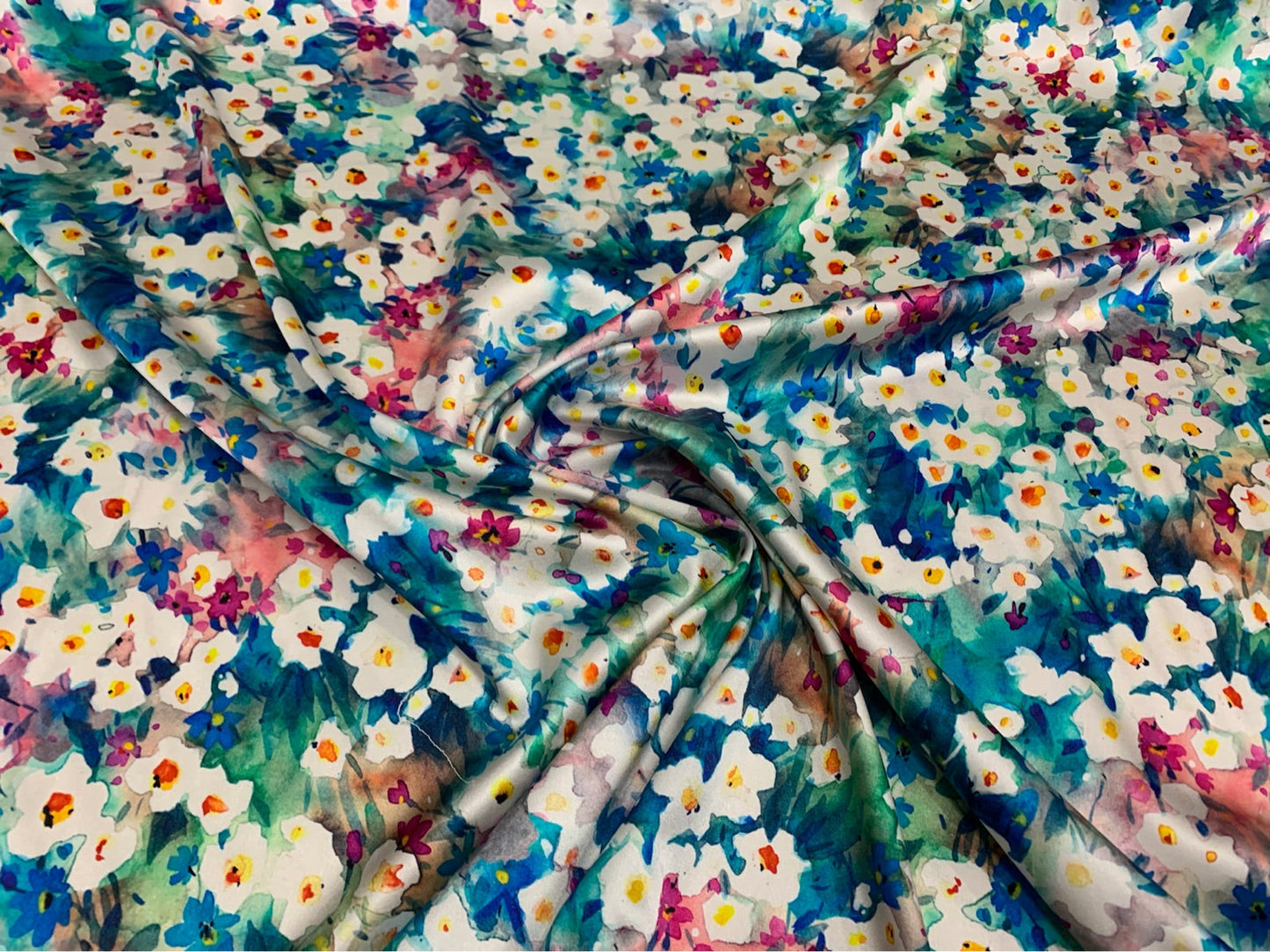 BLUEFA - 19 Momme Small Blue Florals Pattern Digital Print Stretch Silk Satin Fabric - 108cm wide by the Yard