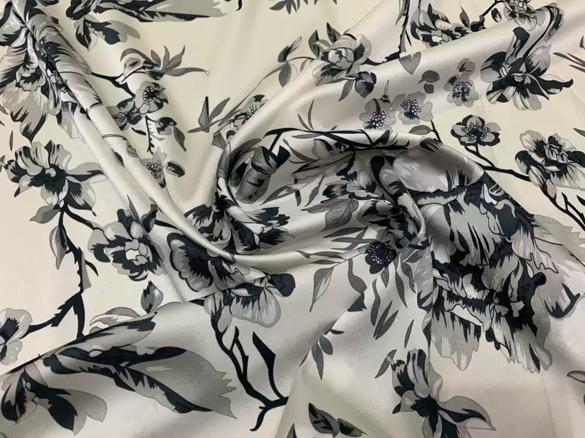 CHGFEN - 19 Momme Flowers Pattern Digital Print Stretch Silk Satin Fabric - 108cm wide by the Yard