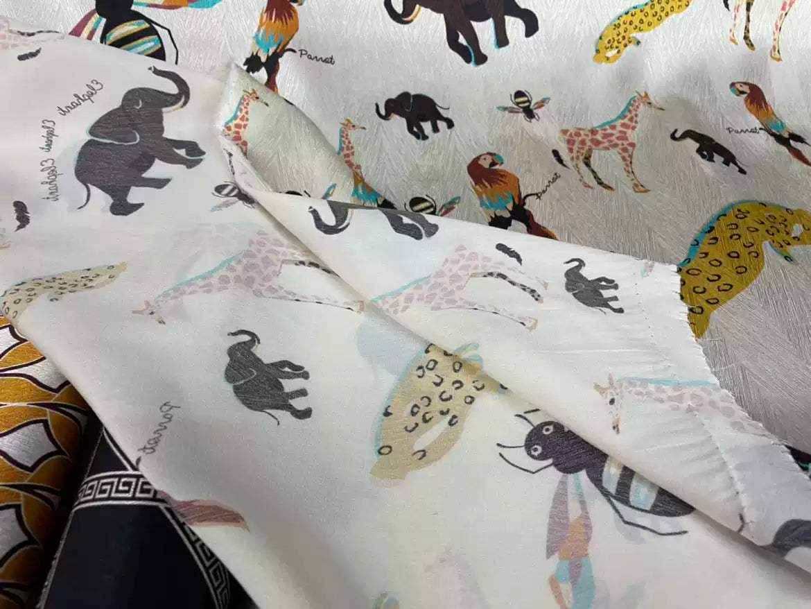 DONWUX - 19 Momme Cartoon Animals Pattern Digital Print Stretch Silk Satin Fabric - 140cm wide by the Yard