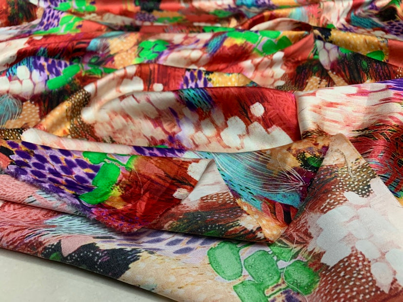 GUZHAI - 19 Momme Retro Style Dazzling Colors Pattern Digital Print Stretch Silk Satin Fabric - 140cm wide by the Yard