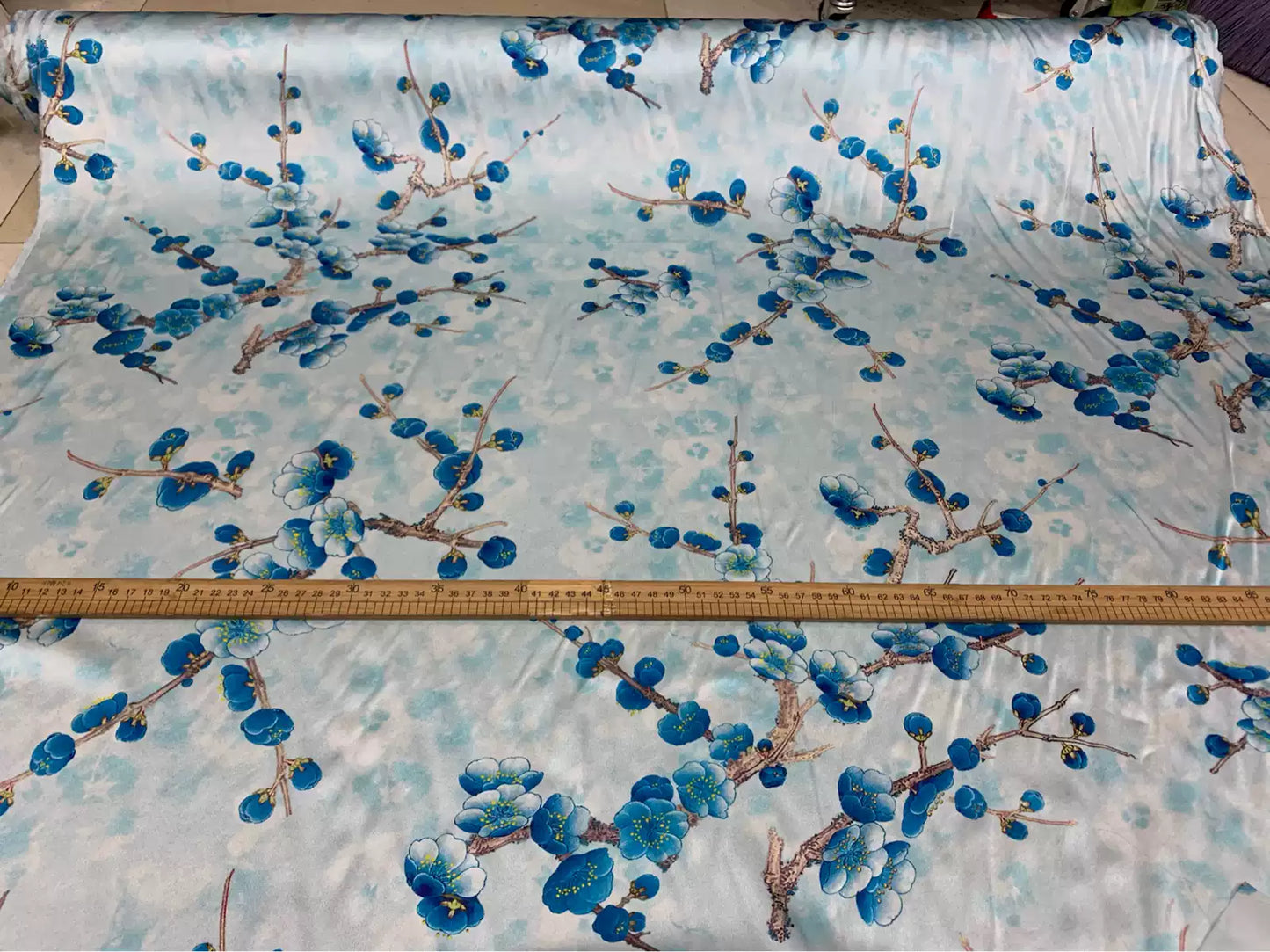METREE - 19 Momme Elegant Orchid-colored Plum Tree with White Background Pattern Digital Print Stretch Silk Satin Fabric - 108cm wide by the Yard