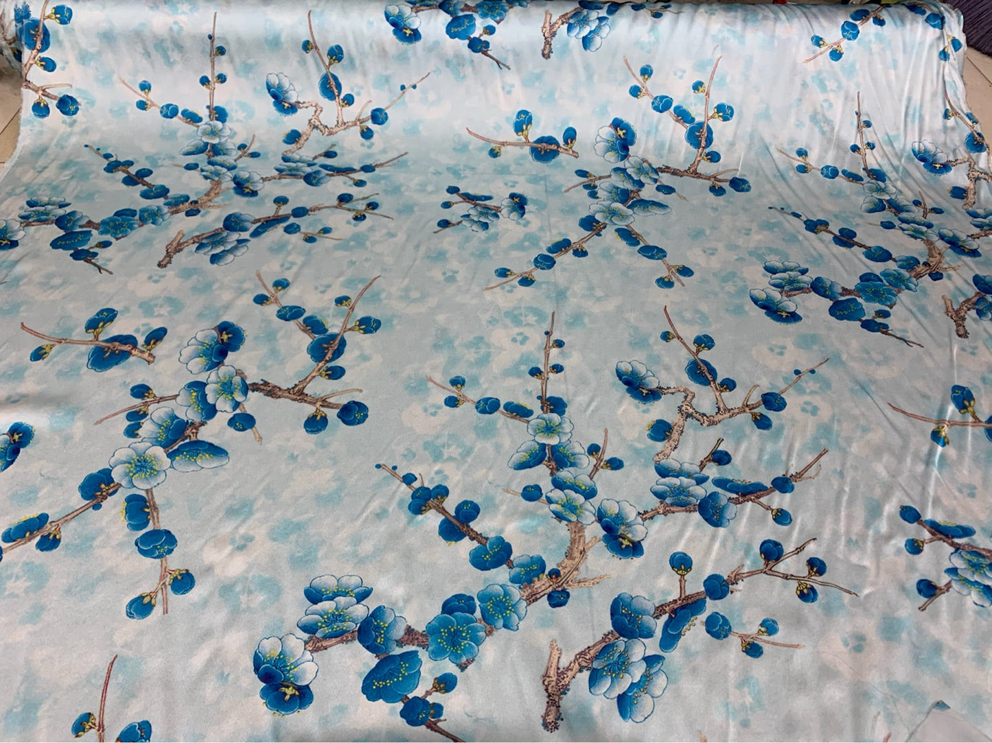 METREE - 19 Momme Elegant Orchid-colored Plum Tree with White Background Pattern Digital Print Stretch Silk Satin Fabric - 108cm wide by the Yard