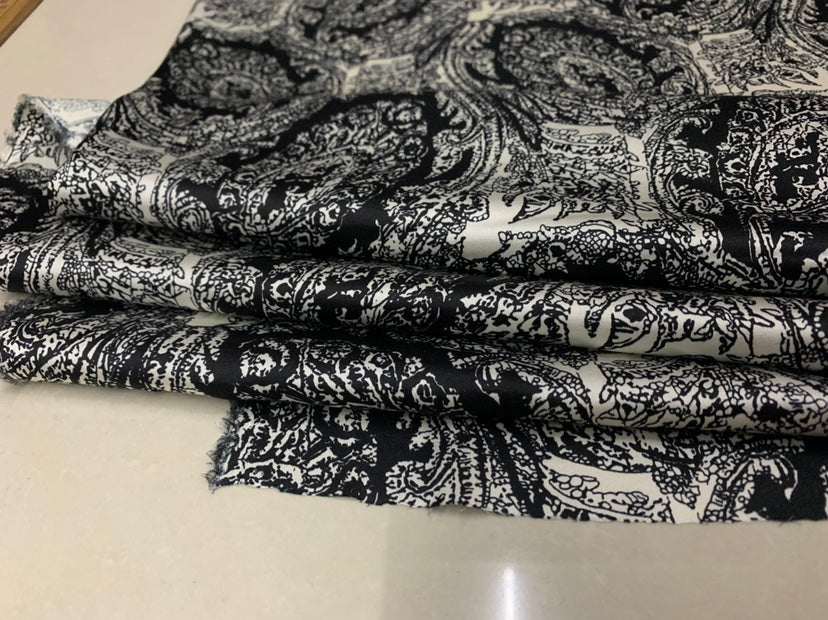 OMEYAO - 19 Momme Cashew Flower Pattern Digital Print Stretch Silk Satin Fabric - 140cm wide by the Yard