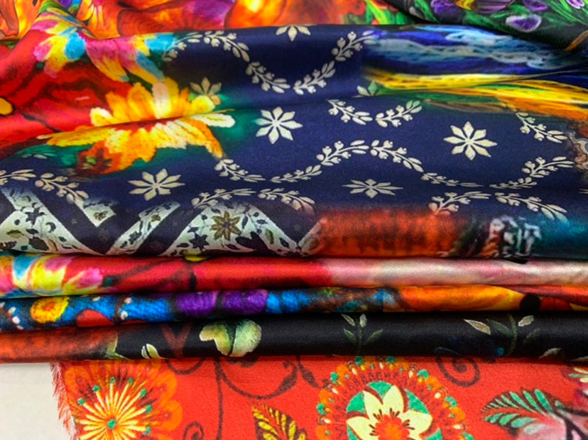 PINJIE - 19 Momme Splicing Flower Pattern Digital Print Stretch Silk Satin Fabric - 108cm wide by the Yard