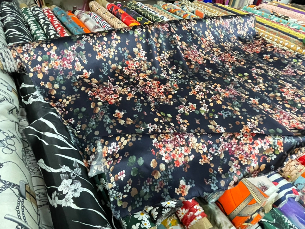 SENZAS - 19 Momme Small Floral Pattern Digital Print Stretch Silk Satin Fabric - 108cm wide by the Yard