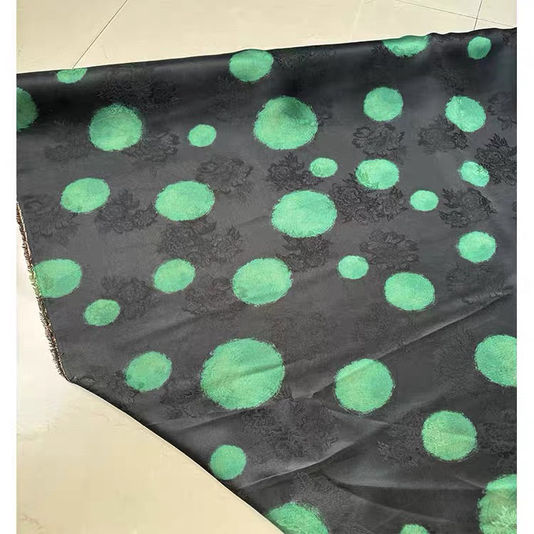 GUOFLV- Handmade 25 Momme Jacquard Mud Silk Fabric (Openwork texture) - 114cm by the Yard