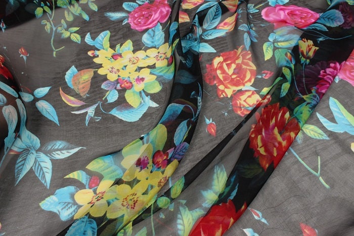 HUAXIANG - 8 momme Floral Print Red Silk Chiffon Fabric - 140cm wide by the Yard