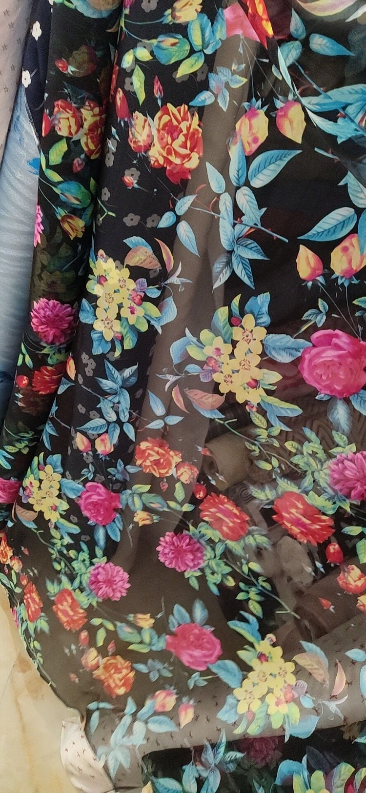 HUAXIANG - 8 momme Floral Print Red Silk Chiffon Fabric - 140cm wide by the Yard