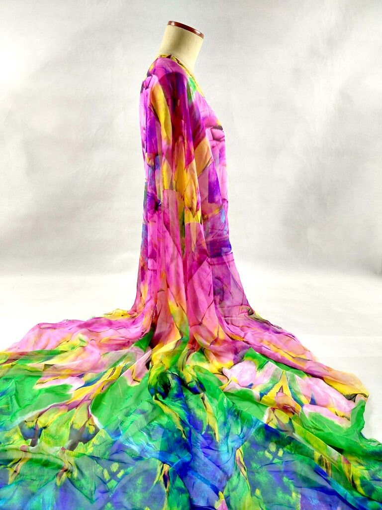 YUMAO - 8 Momme Floral Print Silk Chiffon Fabric - 138cm wide by the Yard
