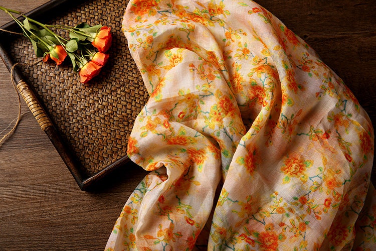 YANGGUANG Vintage Style Floral Printed Ramie fabric for Summer Dresses By the Yard