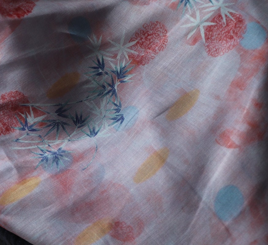 FENZHU - Floral Print Ramie Fabric-By the Yard