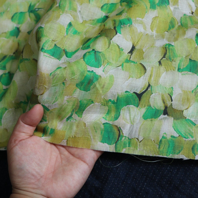 YUJINXIANG - Oil Painting Style Tulips Print Ramie Fabric - 140cm wide by the Yard