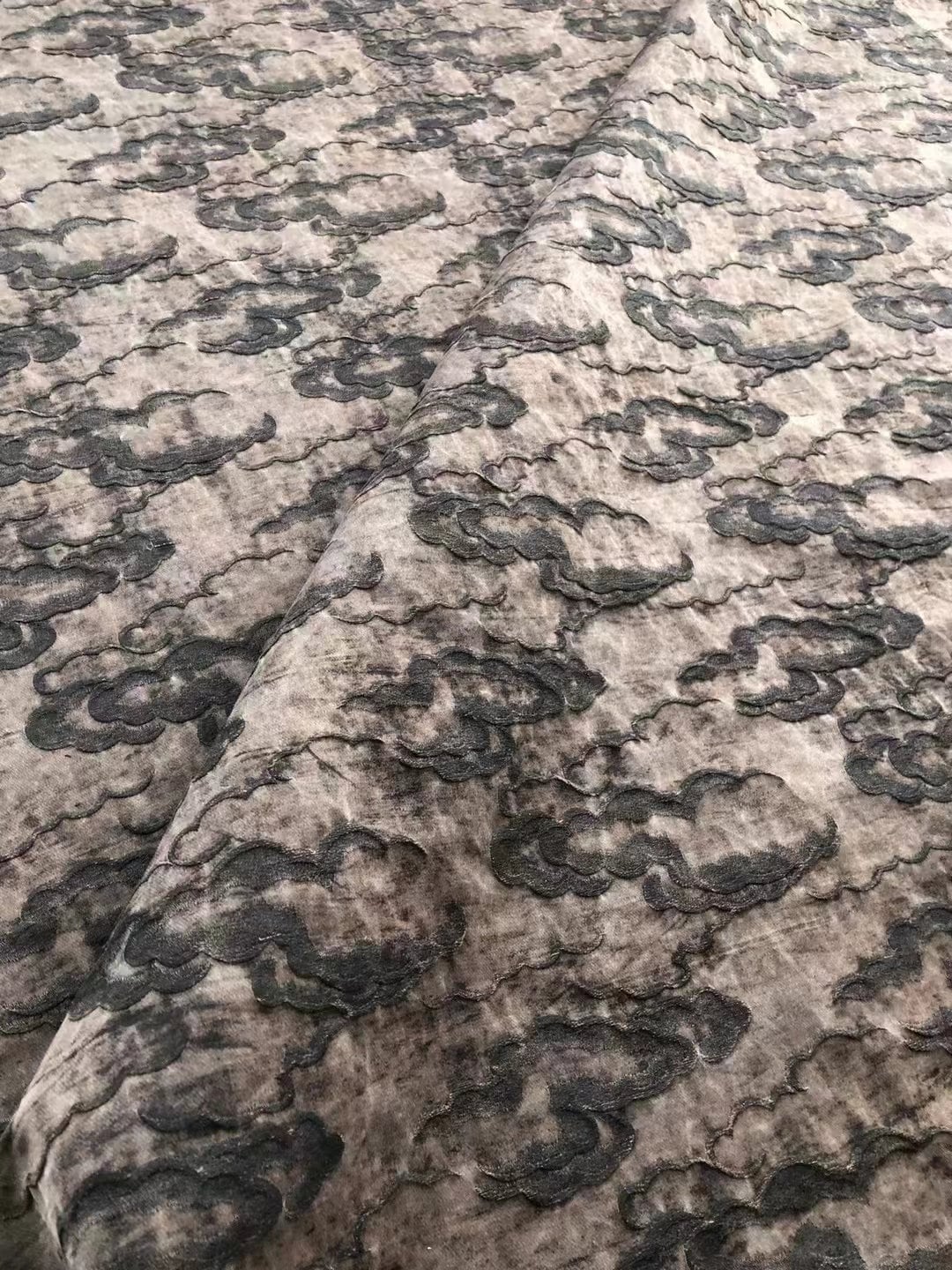 XIANGYUN - 50 Momme Vintage Style Jacquard Plant Dye Mud Silk Fabric - 110cm wide by the Yard
