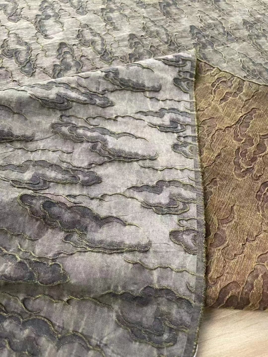XIANGYUN - 50 Momme Vintage Style Jacquard Plant Dye Mud Silk Fabric - 110cm wide by the Yard