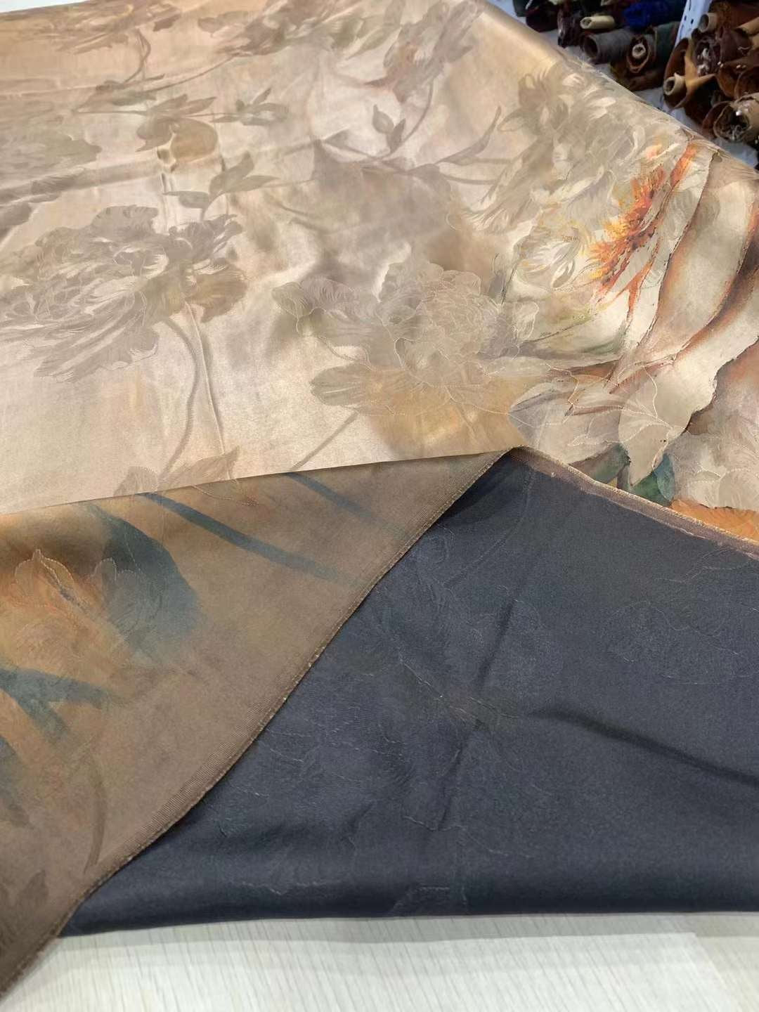 BAIMEIGUI - Handmade 40 Momme Jacquard Mud Silk Satin Fabric - 140cm wide by the Yard
