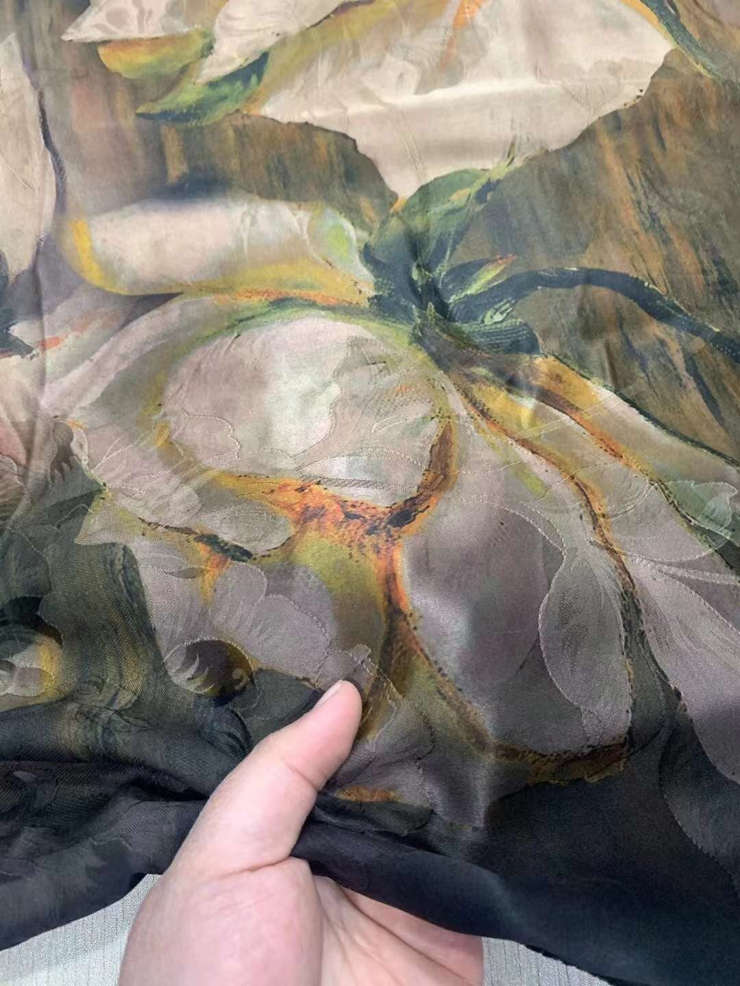 BAIMEIGUI - Handmade 40 Momme Jacquard Mud Silk Satin Fabric - 140cm wide by the Yard