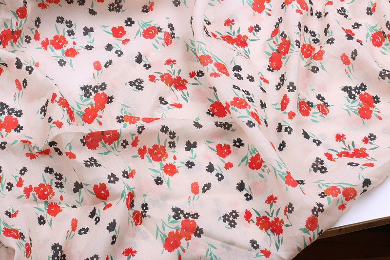 XIAOHONGHUA - Flowers Print Ramie Fabric - 140cm wide by the Yard