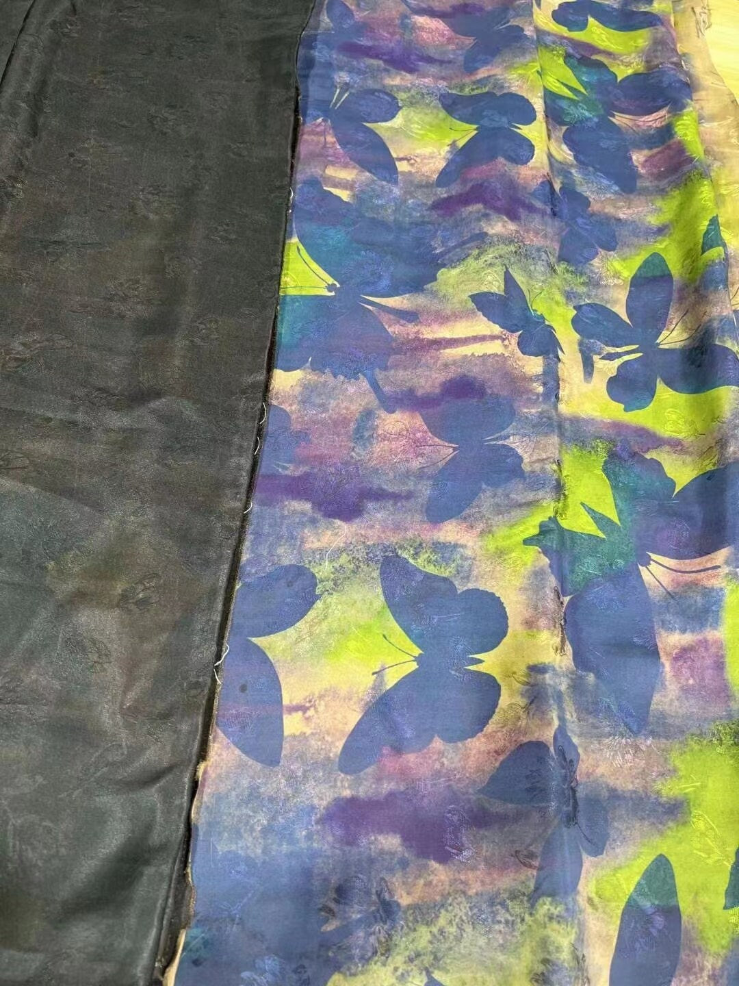DUOKUAN - 26 Momme Floral Print on Pored Jacquard Handmade Mud Silk Satin Fabric - 110cm wide by the Yard