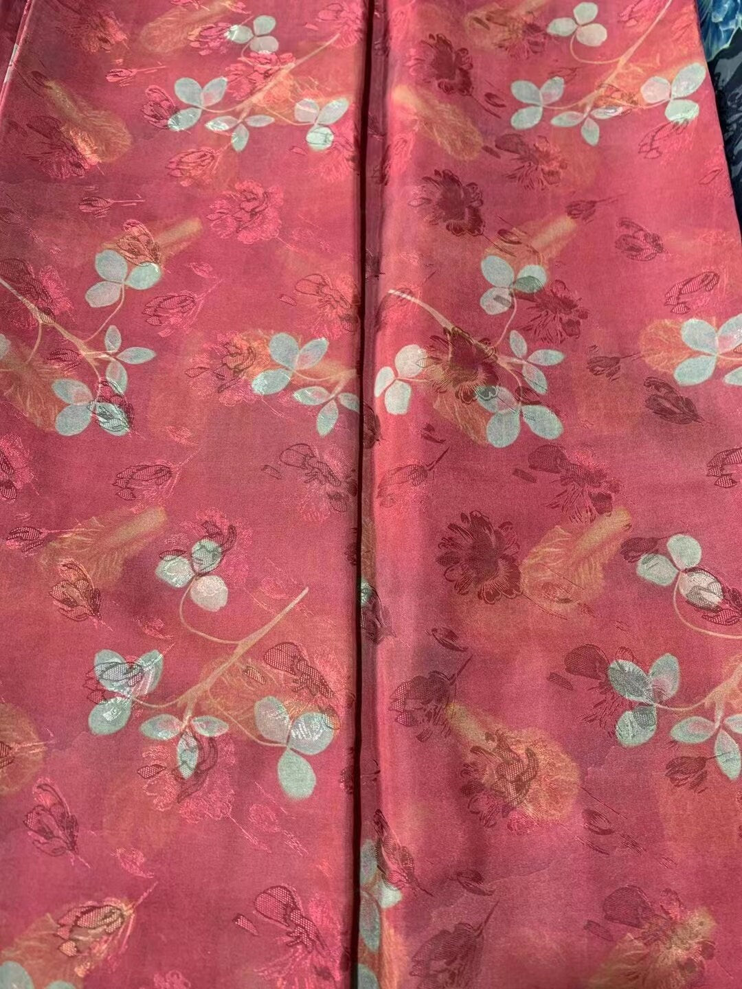 DUOKUAN - 26 Momme Floral Print on Pored Jacquard Handmade Mud Silk Satin Fabric - 110cm wide by the Yard