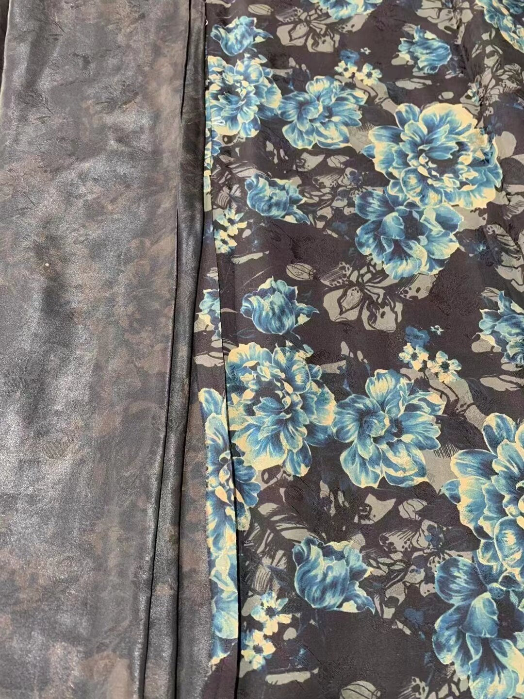 DUOKUAN - 26 Momme Floral Print on Pored Jacquard Handmade Mud Silk Satin Fabric - 110cm wide by the Yard