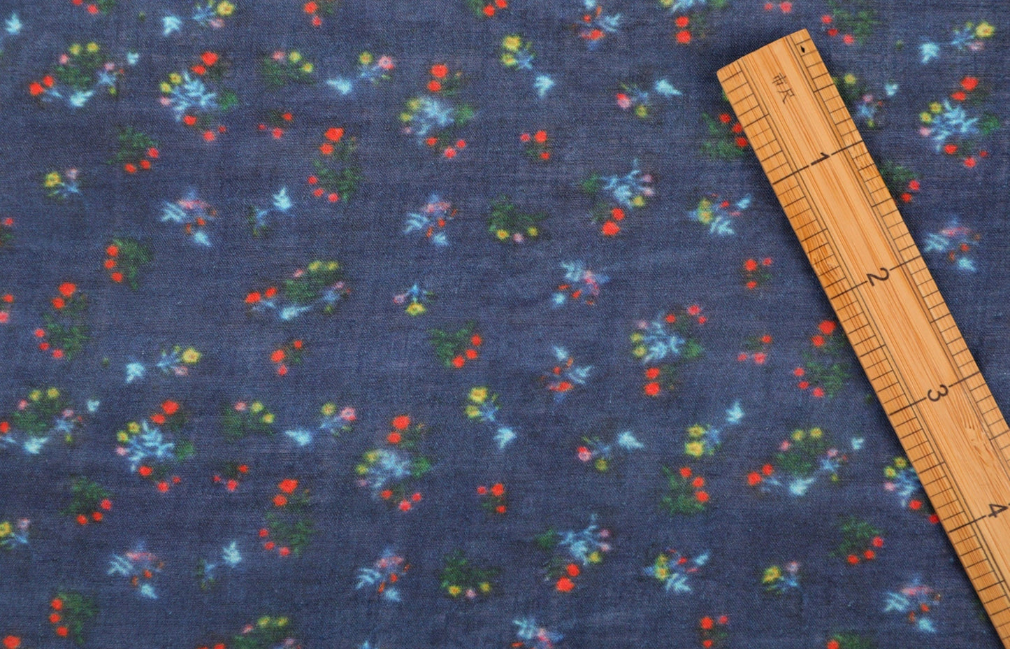 HUACUCHENG - Digital Printing 42 Thread Count Ramie Fabric - 140cm wide by the Yard