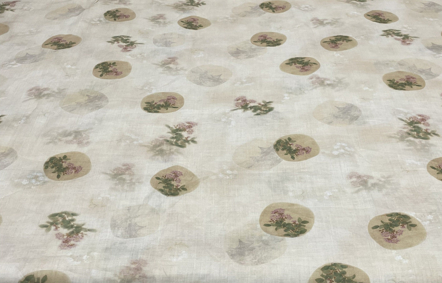 JINGHUA - Digital Printing 42 Thread Count Ramie Fabric - 140cm wide by the Yard