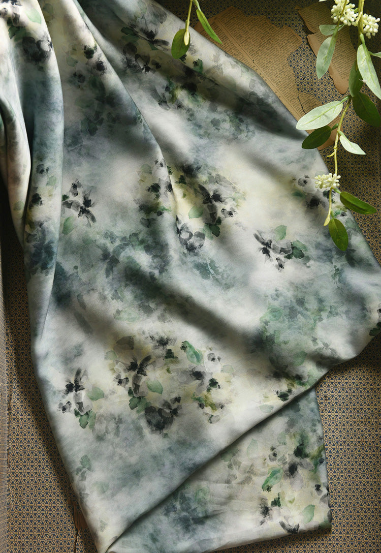 RYKONGYIN  - Hight 60 Count Rayon Satin Faux Silk Chinese Style Floral Cheongsam Dress Fabric - 145cm wide by the Yard