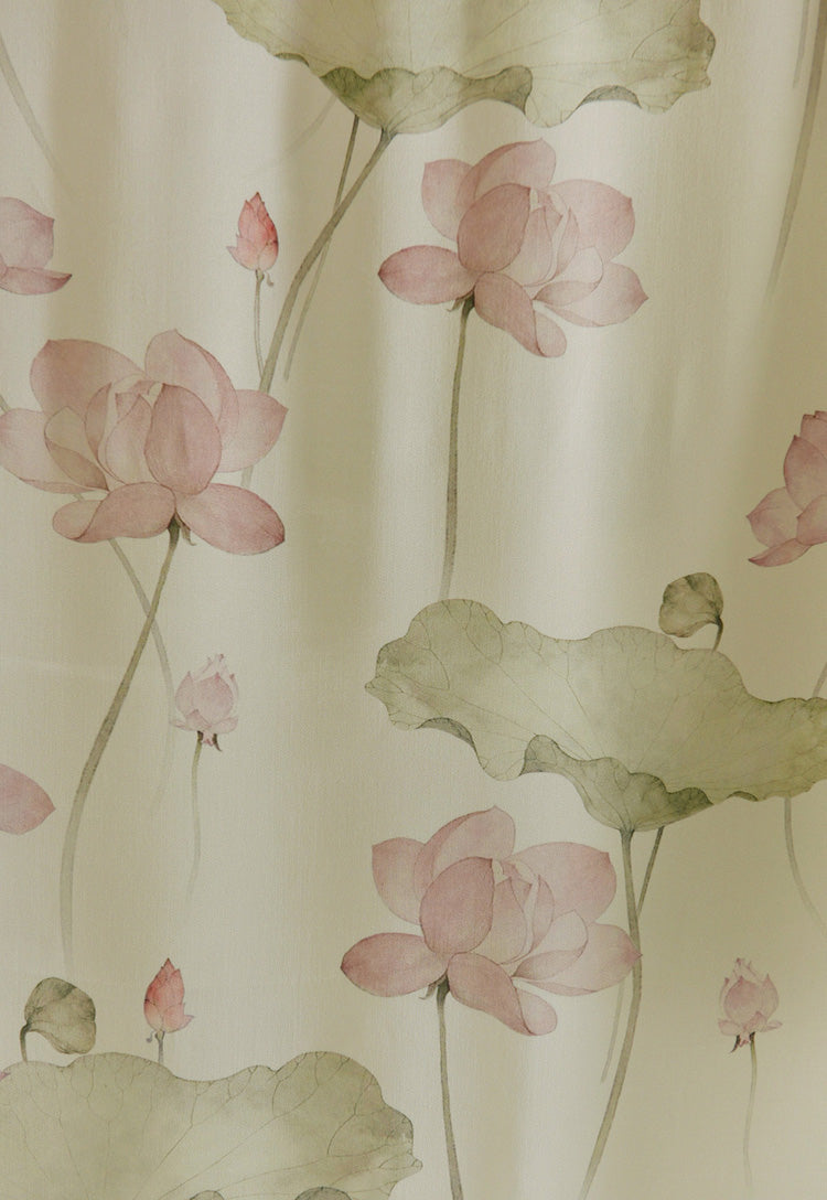 RYHEEYIU  - Hight 60 Count Rayon Satin Faux Silk Chinese Style Floral Cheongsam Dress Fabric - 145cm wide by the Yard