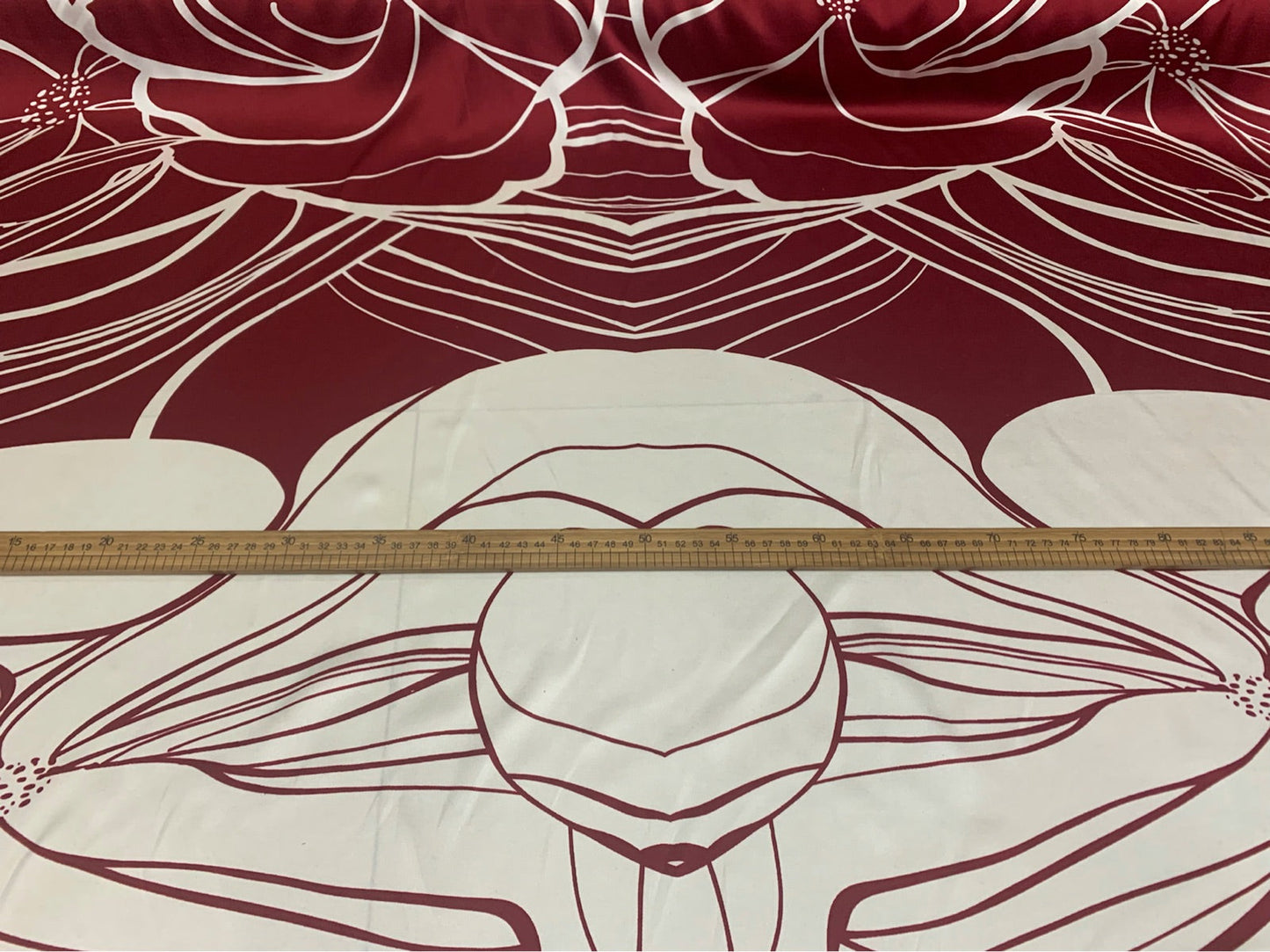 GADING - 19 Momme White and Red Color Matching Pattern Digital Print Stretch Silk Satin Fabric - 140cm wide by the Yard