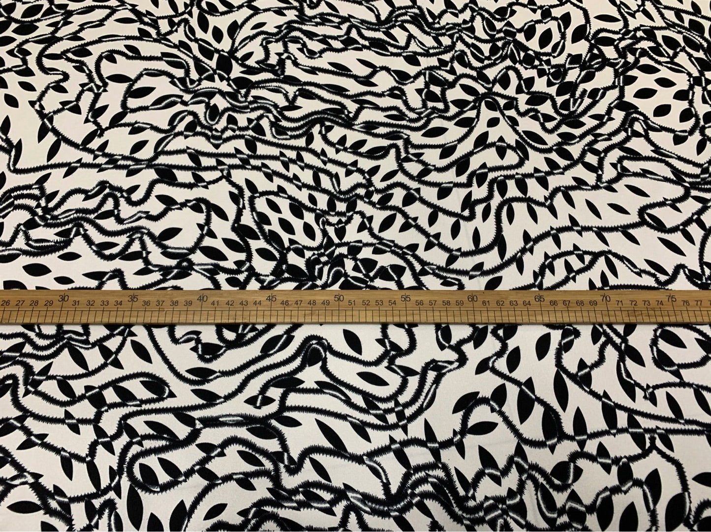 HBATEN - 19 Momme Black and White Rattan Pattern Digital Print Stretch Silk Satin Fabric - 108cm wide by the Yard