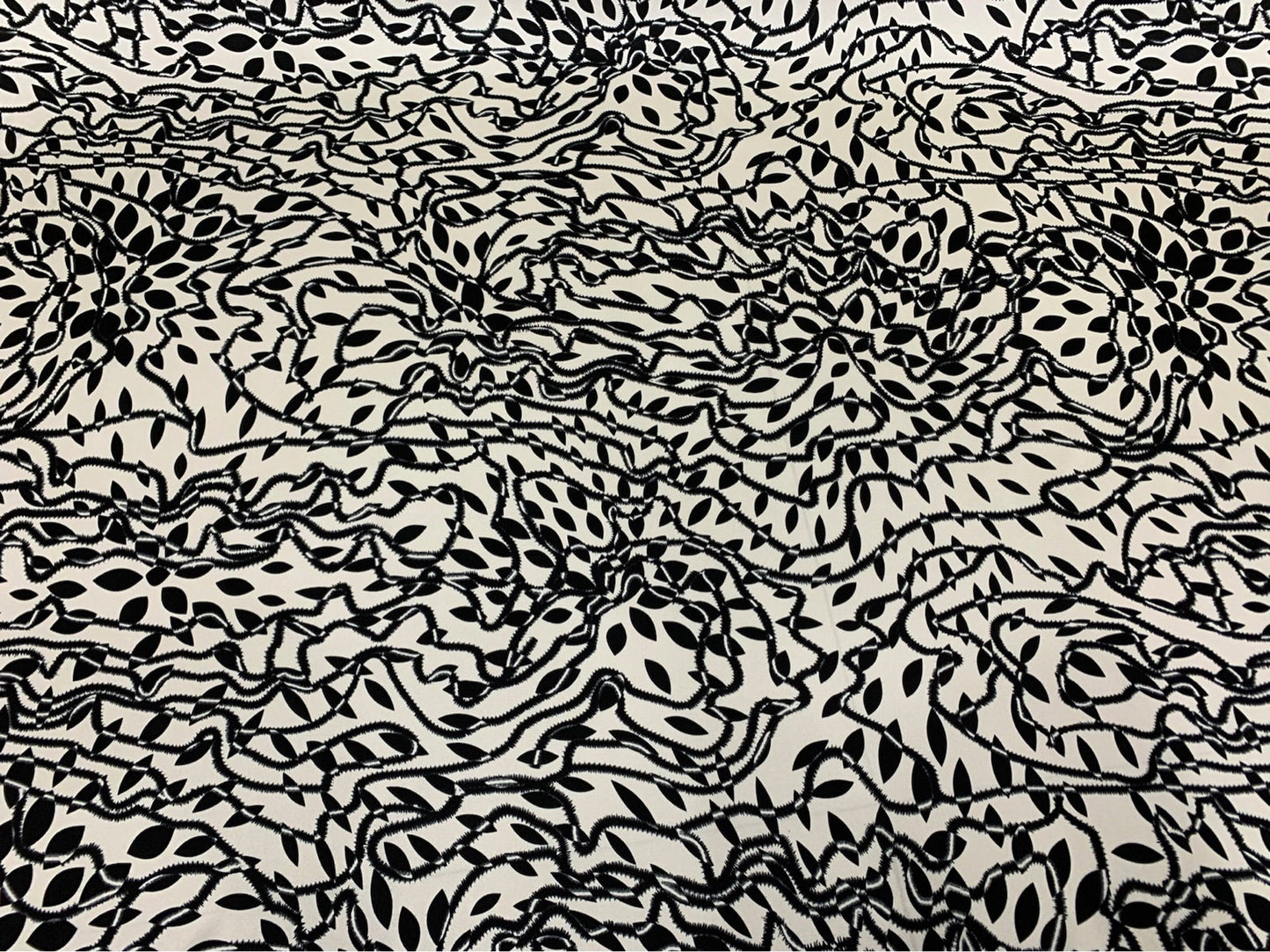 HBATEN - 19 Momme Black and White Rattan Pattern Digital Print Stretch Silk Satin Fabric - 108cm wide by the Yard
