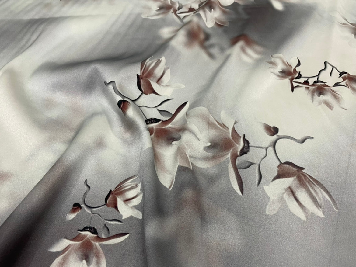 HUASHB - 19 Momme Flowers Pattern Digital Print Stretch Silk Satin Fabric - 108cm wide by the Yard