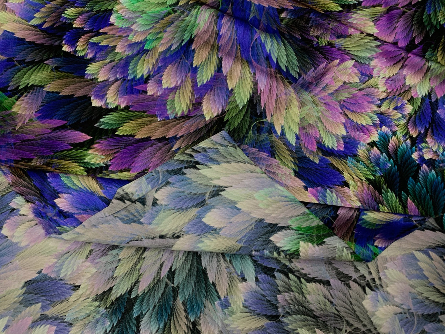 JIANCH - 19 Momme Gradient Pattern Digital Print Stretch Silk Satin Fabric - 108cm wide by the Yard