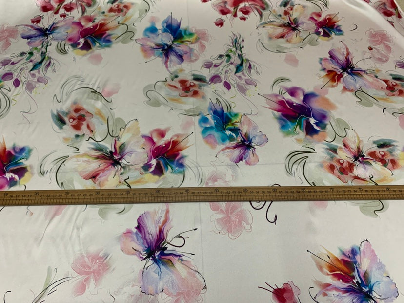 RIXHUA - 19 Momme Fantasy Flowers Pattern Digital Print Stretch Silk Satin Fabric - 140cm wide by the Yard