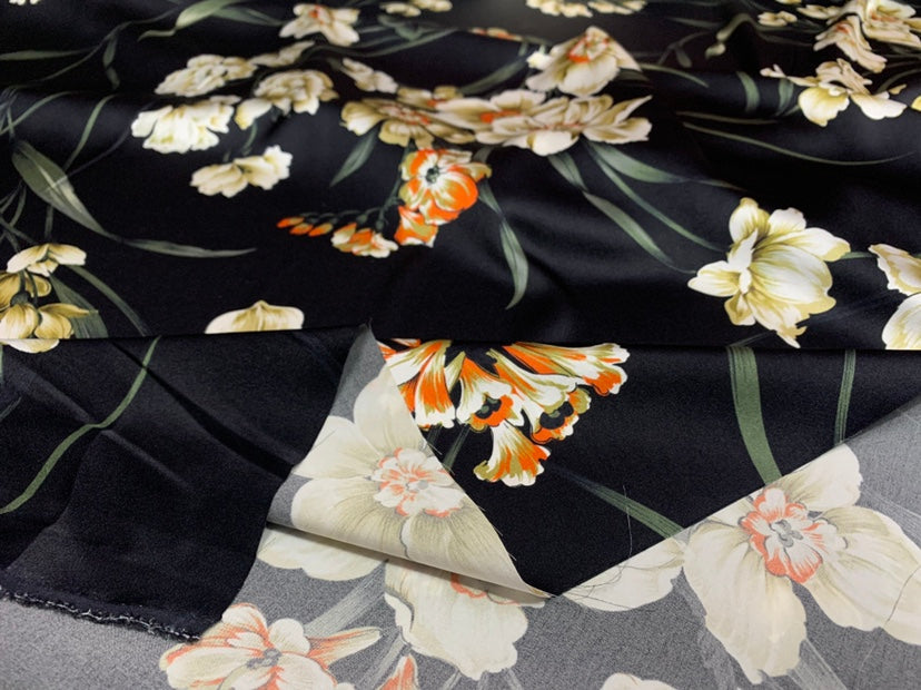 SUIYIN - 19 Momme Elegant Floral Pattern Digital Print Stretch Silk Satin Fabric - 140cm wide by the Yard