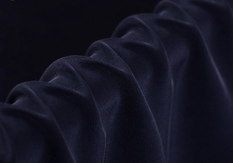 30 momme Black Navy blue Heavy Silk Crepe de Chine Fabric - 140cm wide by 1 Yard