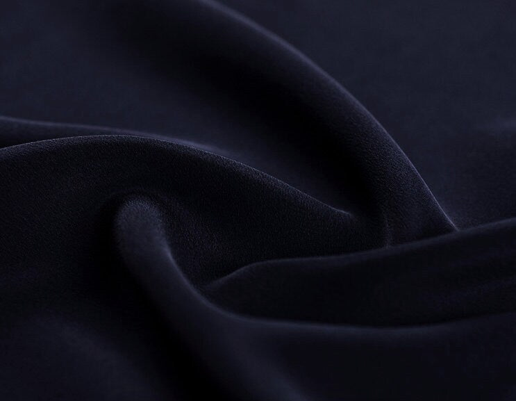 30 momme Black Navy blue Heavy Silk Crepe de Chine Fabric - 140cm wide by 1 Yard