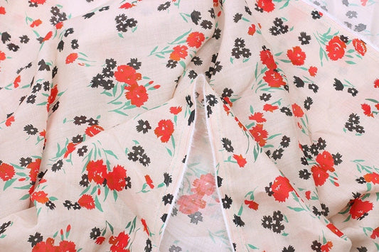 XIAOHONGHUA - Flowers Print Ramie Fabric - 140cm wide by the Yard