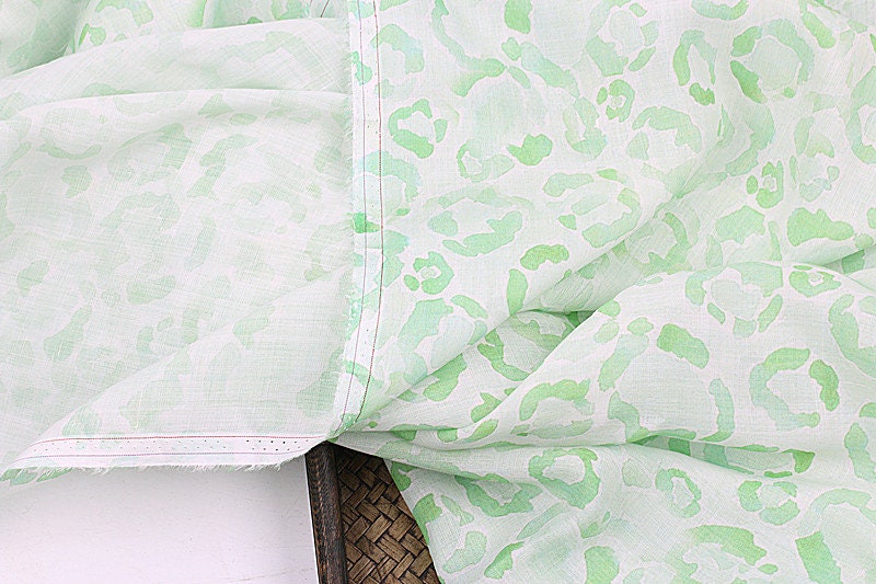 LVBAOWEN - Flowers Print Ramie Fabric - 140cm wide by the Yard