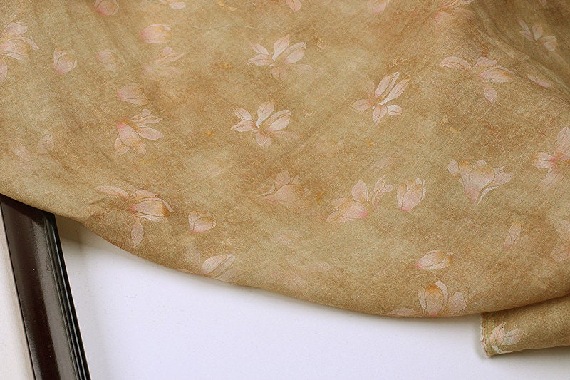 QINGHUANG - Flowers Print Ramie Fabric - 140cm wide by the Yard