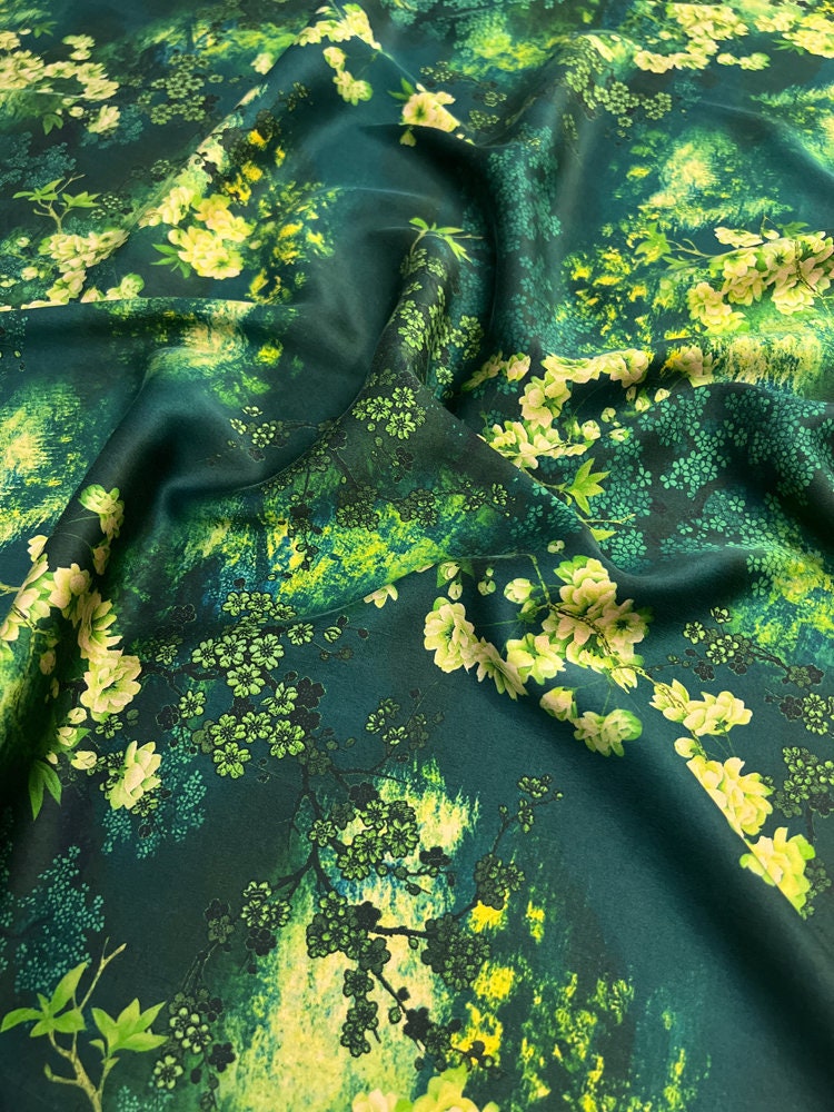 DAIYANHC - 25 Momme Stretch Plant Dye HongYunSha Silk Fabric - 114cm wide by the Yard
