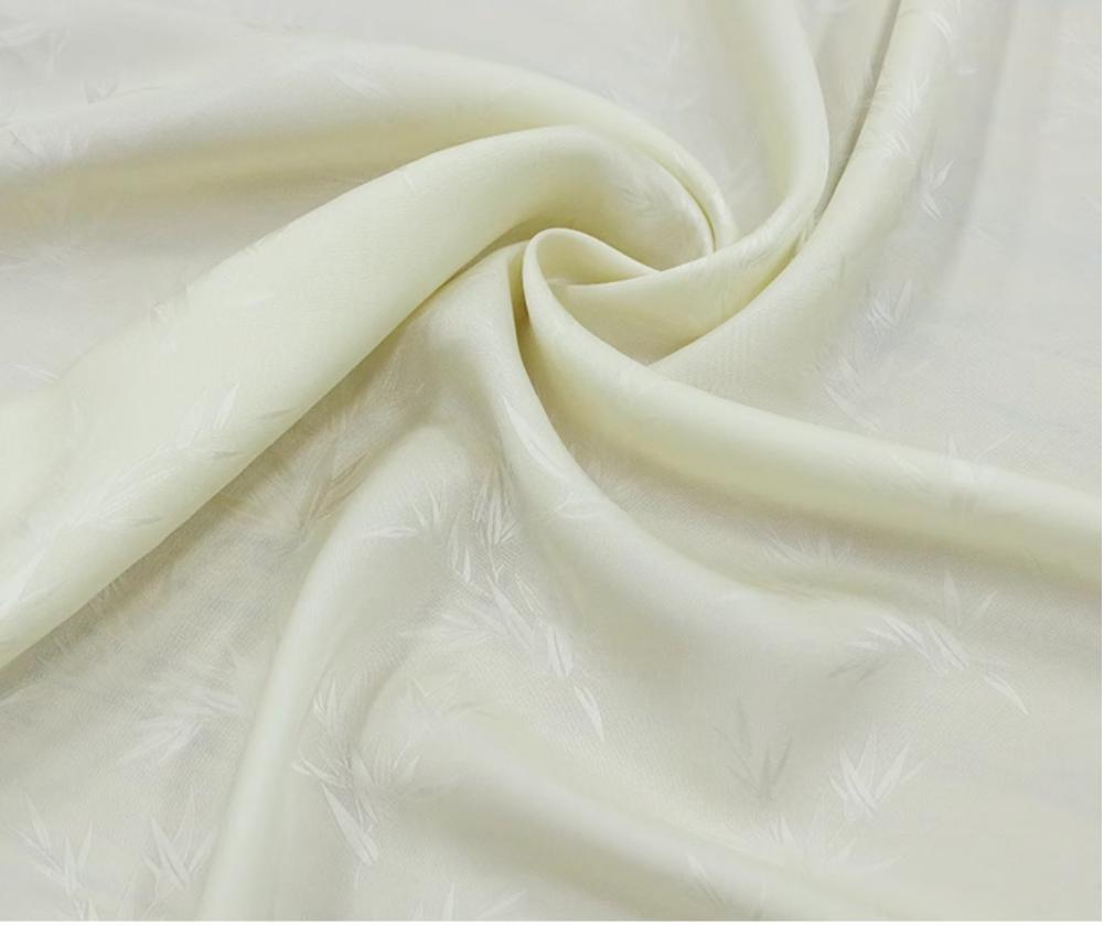 HLMILKBA - Handmade 19 Momme HUALUO Jacquard Mud Silk Rayon Blended Fabric (Openwork texture) - 138cm by the Yard